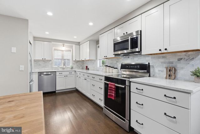 1731 W DOE RUN RD, Kennett Square, PA 19348