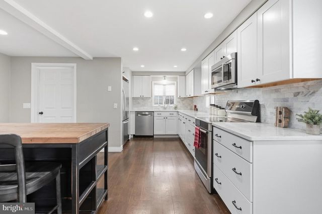1731 W DOE RUN RD, Kennett Square, PA 19348