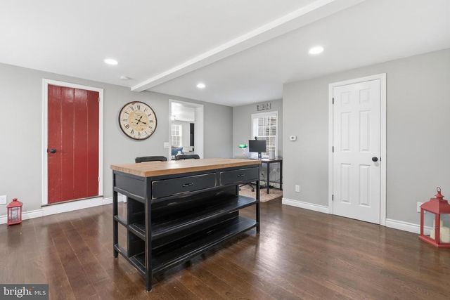 1731 W DOE RUN RD, Kennett Square, PA 19348