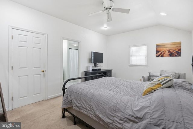 1731 W DOE RUN RD, Kennett Square, PA 19348