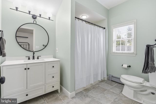 1731 W DOE RUN RD, Kennett Square, PA 19348