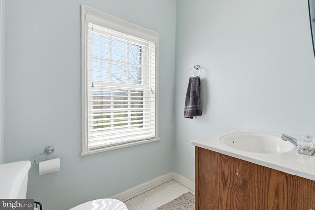 1731 W DOE RUN RD, Kennett Square, PA 19348