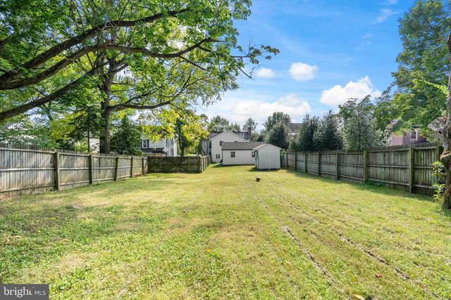 1731 W DOE RUN RD, Kennett Square, PA 19348