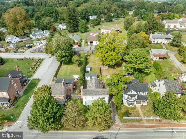 1731 W DOE RUN RD, Kennett Square, PA 19348