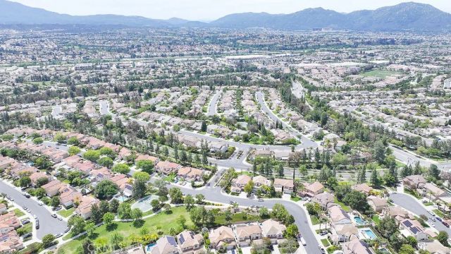32391 Galatina, Temecula, CA 92592
