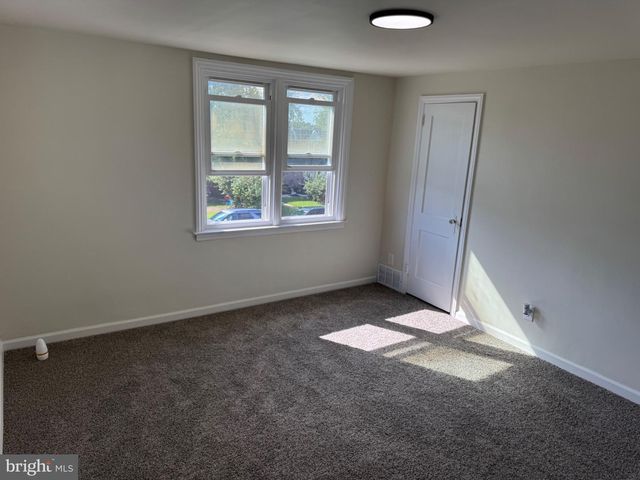 323 SPRUCE ST, Glenolden, PA 19036