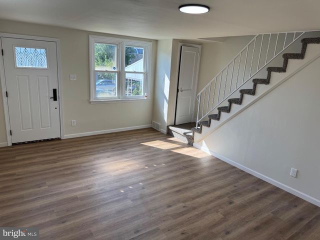 323 SPRUCE ST, Glenolden, PA 19036
