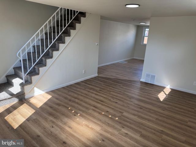 323 SPRUCE ST, Glenolden, PA 19036
