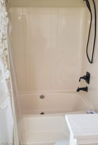 139 Creekshire CRES, Newport News, VA 23603