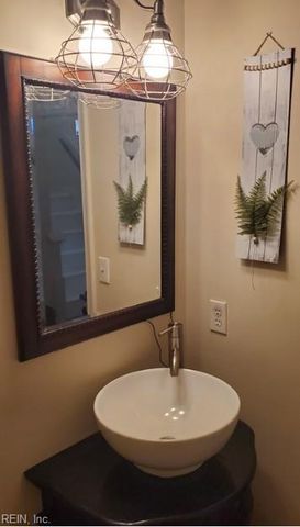 139 Creekshire CRES, Newport News, VA 23603