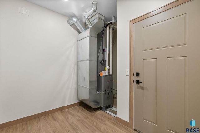 1100 S 6th Ave Avenue, Rock Rapids, IA 51246