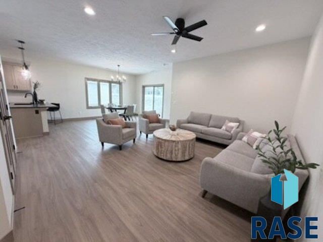 1100 S 6th Ave Avenue, Rock Rapids, IA 51246