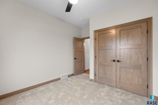 1100 S 6th Ave Avenue, Rock Rapids, IA 51246