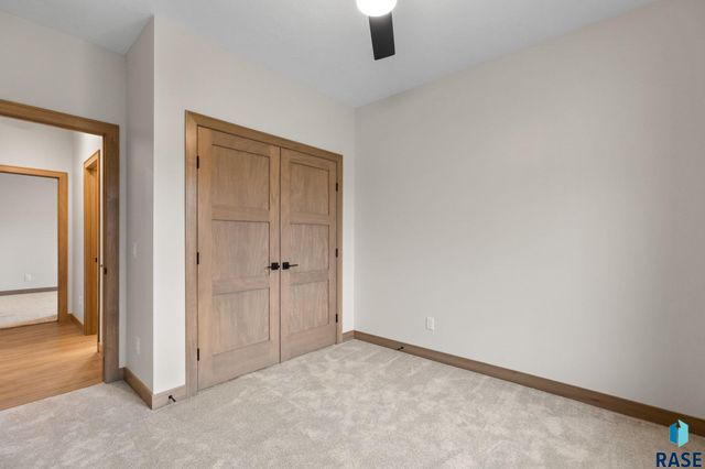 1100 S 6th Ave Avenue, Rock Rapids, IA 51246