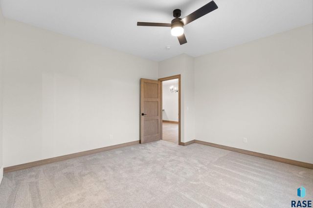 1100 S 6th Ave Avenue, Rock Rapids, IA 51246