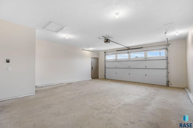 1100 S 6th Ave Avenue, Rock Rapids, IA 51246