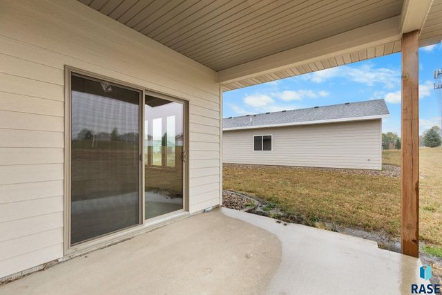 1100 S 6th Ave Avenue, Rock Rapids, IA 51246