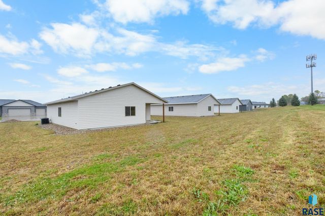 1100 S 6th Ave Avenue, Rock Rapids, IA 51246