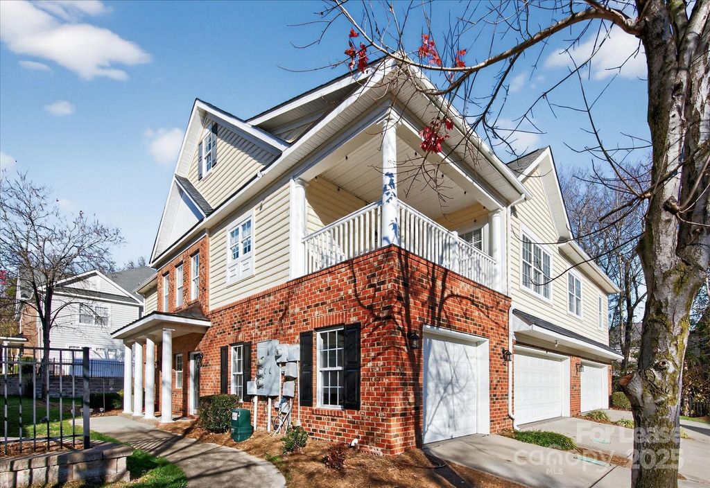 15208 Loire Valley Street, Charlotte, NC 28277