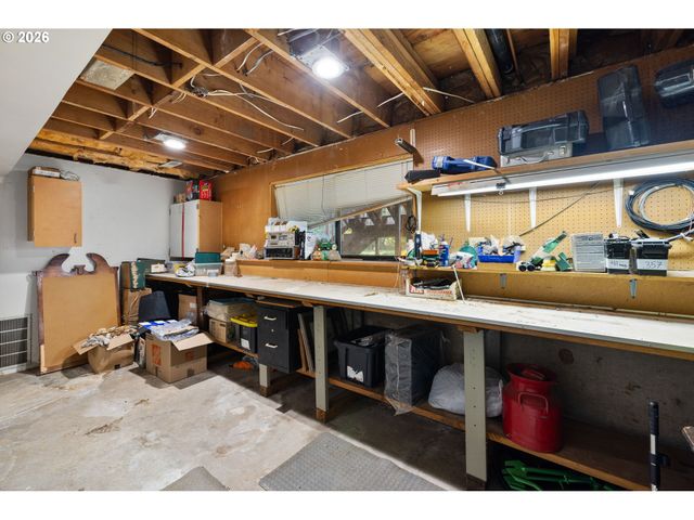 18489 S FERGUSON Rd, Oregon City, OR 97045