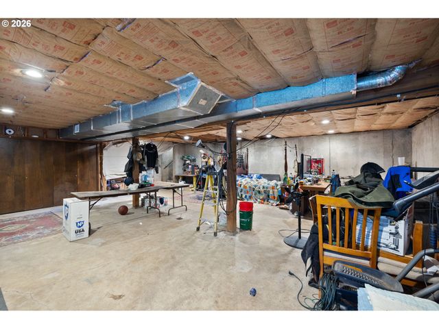 18489 S FERGUSON Rd, Oregon City, OR 97045