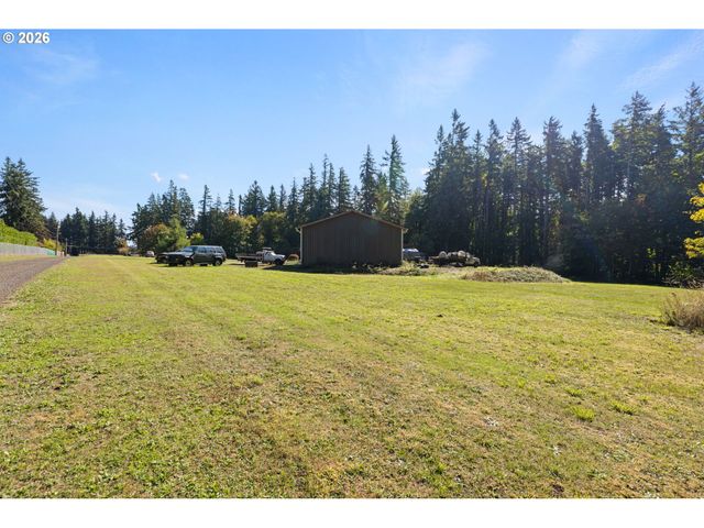 18489 S FERGUSON Rd, Oregon City, OR 97045