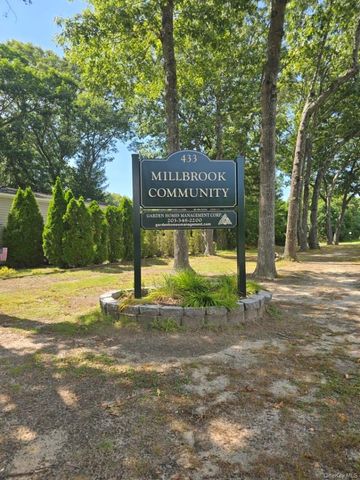 433 Mill Road 38, Calverton, NY 11933
