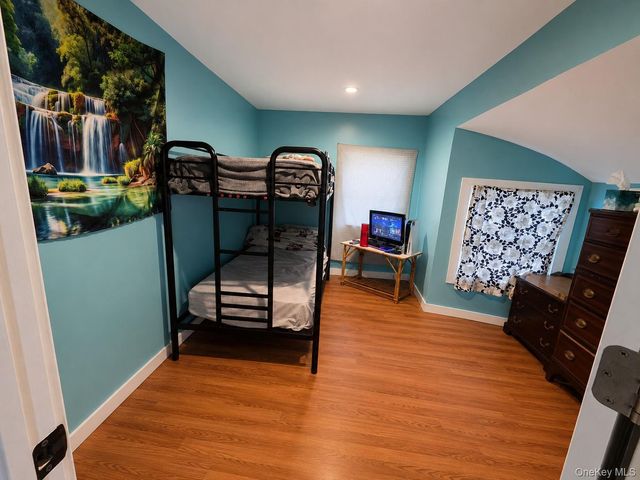 433 Mill Road 38, Calverton, NY 11933