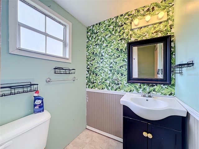2115 S 55TH AVENUE E, Bradenton, FL 34203