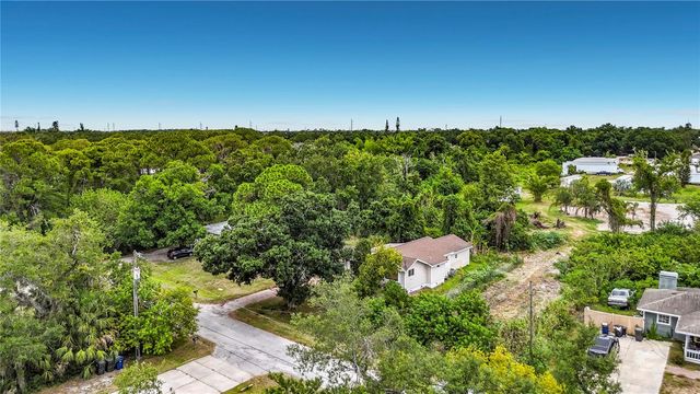 2115 S 55TH AVENUE E, Bradenton, FL 34203