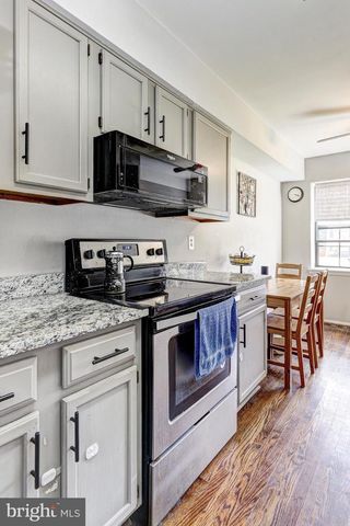 13 KEEN MILL CT, Catonsville, MD 21228