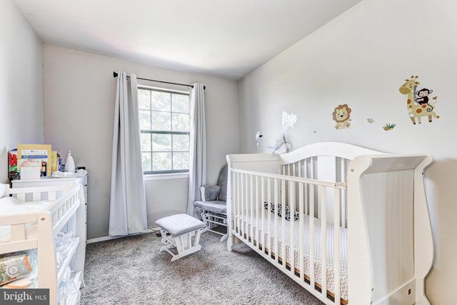 13 KEEN MILL CT, Catonsville, MD 21228