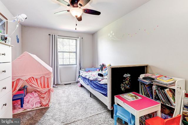 13 KEEN MILL CT, Catonsville, MD 21228