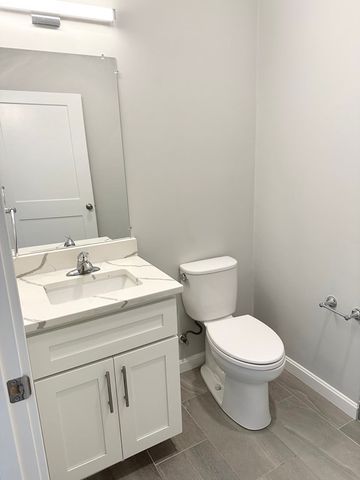 163 Nantasket Avenue 414, Hull, MA 02045