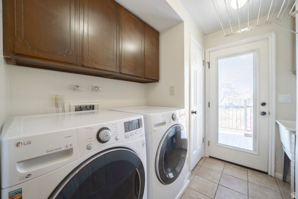 Image 18 of property listing at 761 E SAN SIMEON WAY, Bountiful, UT 84010