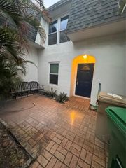 6784 SW 39th Ct 6784, Davie, FL 33314