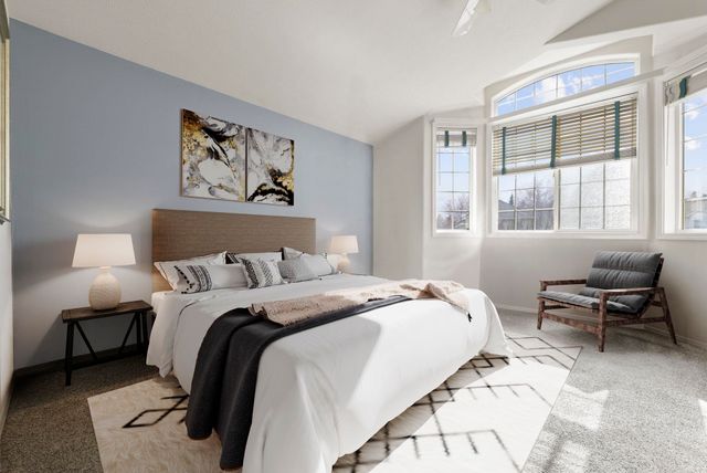 9019 N Rossmoor Ct, Spokane, WA 99208