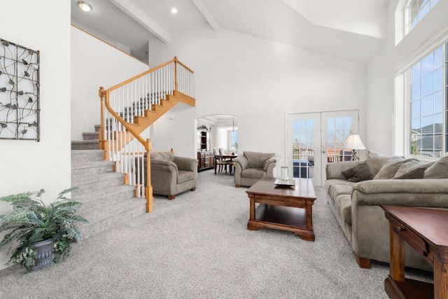 9019 N Rossmoor Ct, Spokane, WA 99208