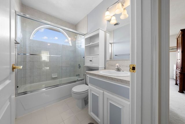 9019 N Rossmoor Ct, Spokane, WA 99208