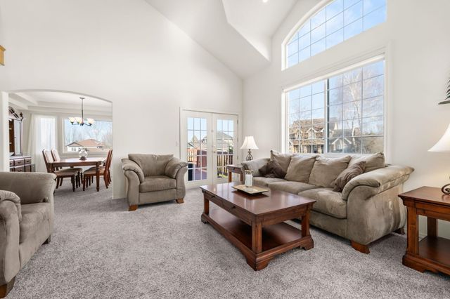 9019 N Rossmoor Ct, Spokane, WA 99208