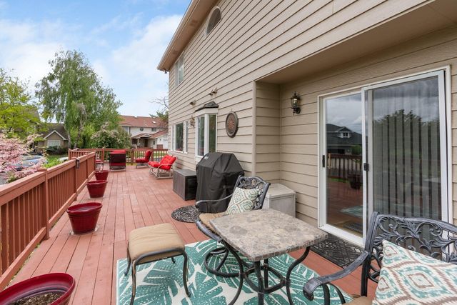 9019 N Rossmoor Ct, Spokane, WA 99208