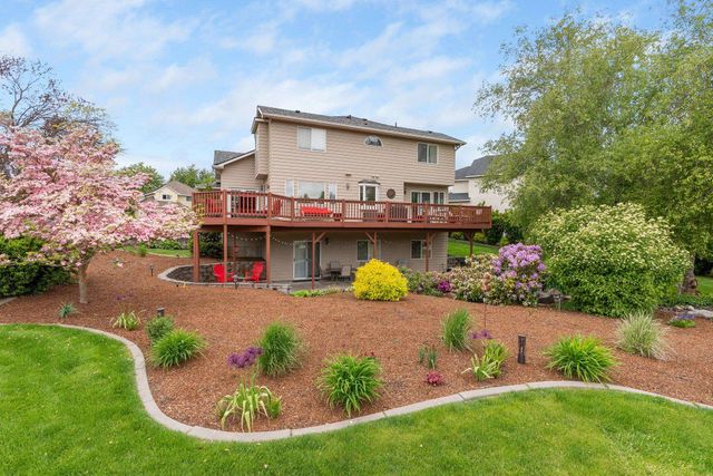 9019 N Rossmoor Ct, Spokane, WA 99208