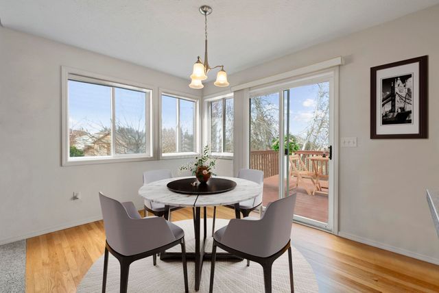 9019 N Rossmoor Ct, Spokane, WA 99208