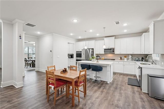 177 Treeline Trail, Canton, GA 30115