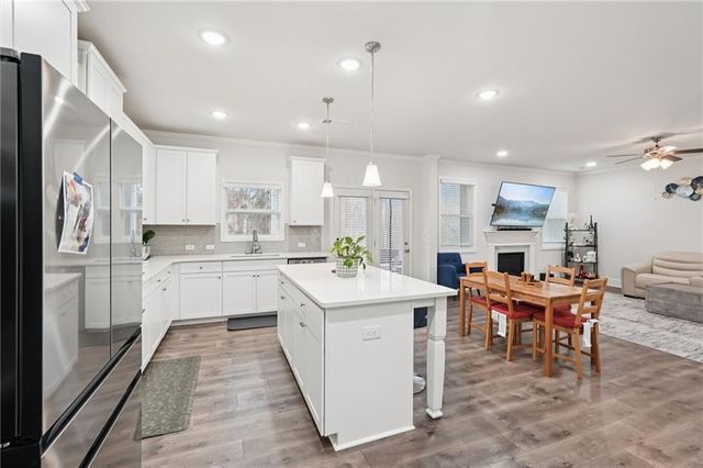 177 Treeline Trail, Canton, GA 30115