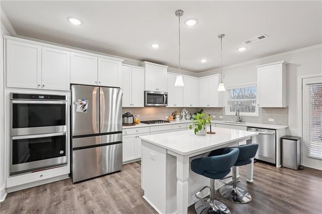 177 Treeline Trail, Canton, GA 30115