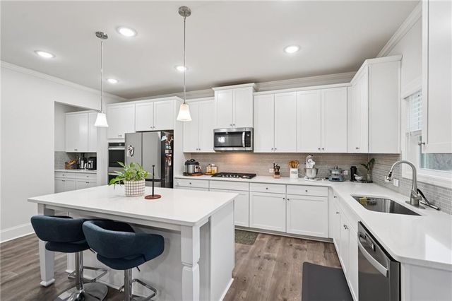 177 Treeline Trail, Canton, GA 30115