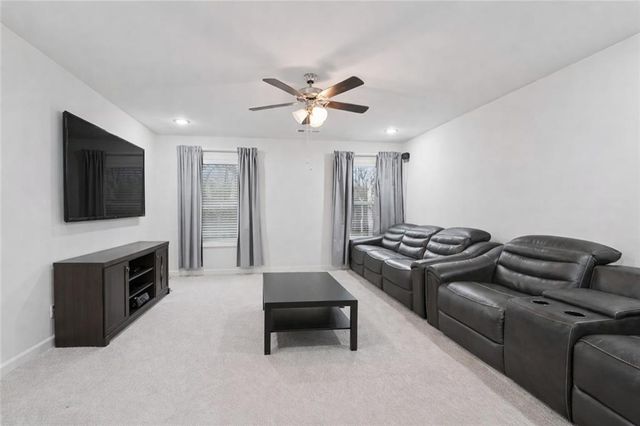 177 Treeline Trail, Canton, GA 30115