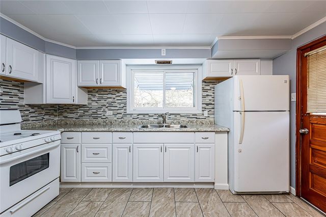 114 JAMES STREET, North Versailles, PA 15137