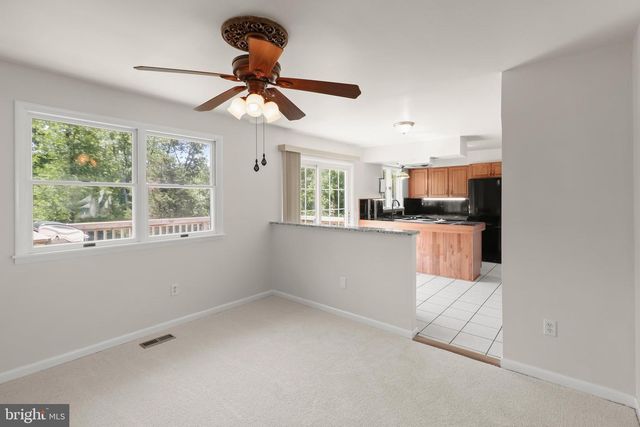 5773 OAKLAND RD, Sykesville, MD 21784